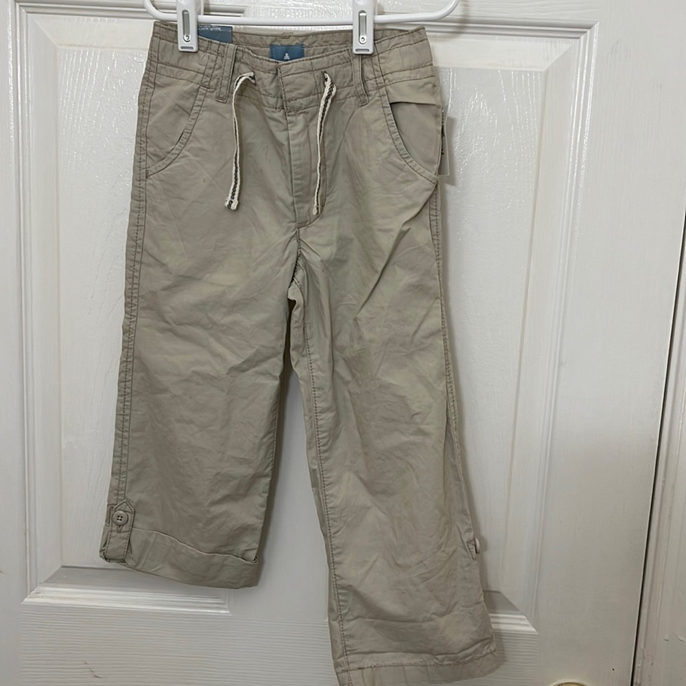 Baby Gap khaki boy pants Nwt size 3